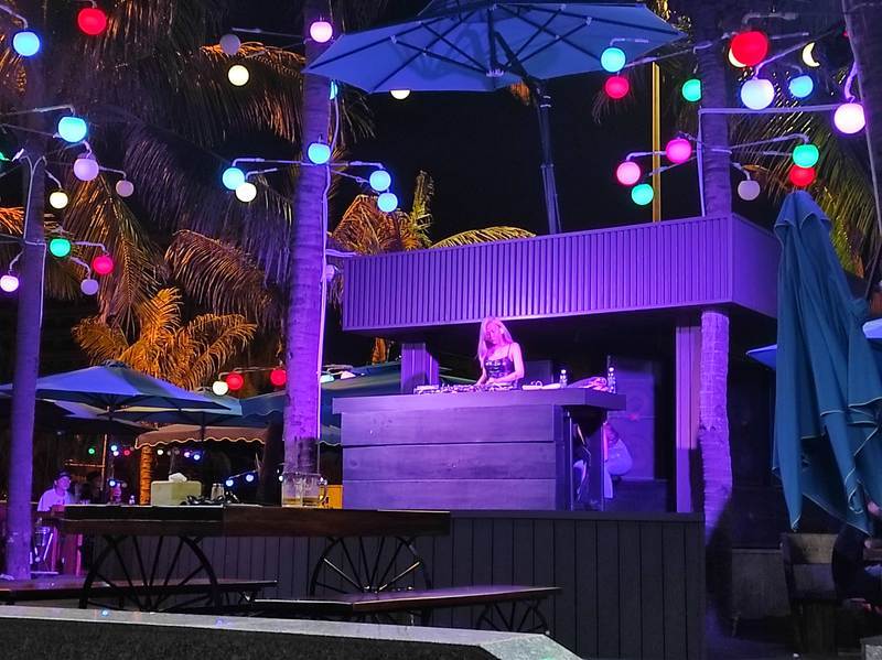 ミーケビーチフロントのアポカリプス跡にBEACH BEERがオープン！