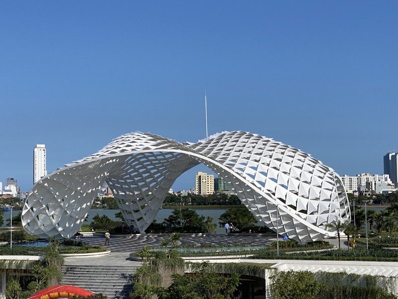 ダナンAPECパークが拡張オープン！白いドームが美しい新たな憩いの場が登場