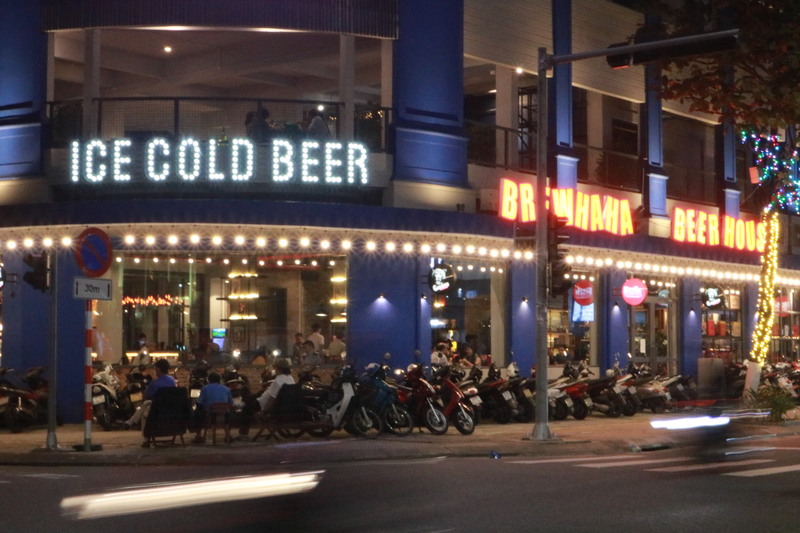クラフトビールが一杯125円～！ダナンの人気ビアバー「BREW HAHA(ブリュ―ハハ)」