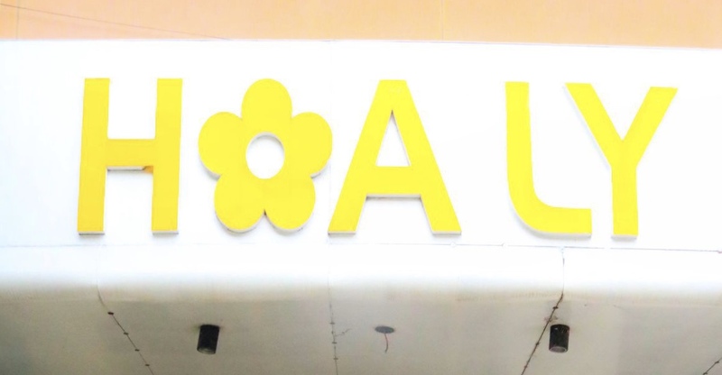 日本人女性が営むダナン市内のお土産屋さんHOA LY