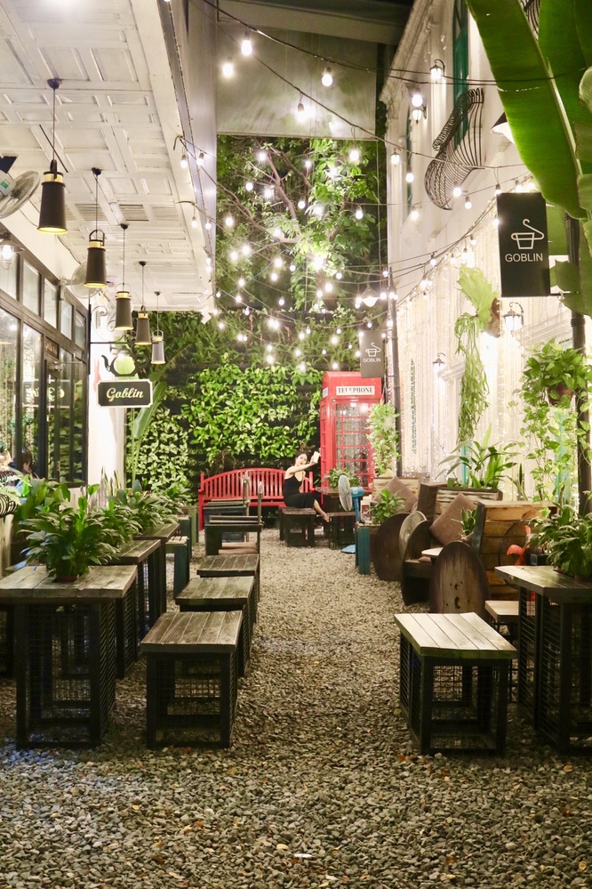 【閉店】不思議な世界観を演出する「GOBLIN COFFEE & DESSERTS」