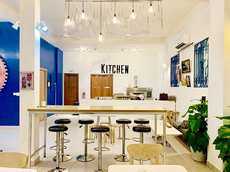 【移転】アメリカンテイストのケーキはJeremy's Kitchenカフェでゲット！