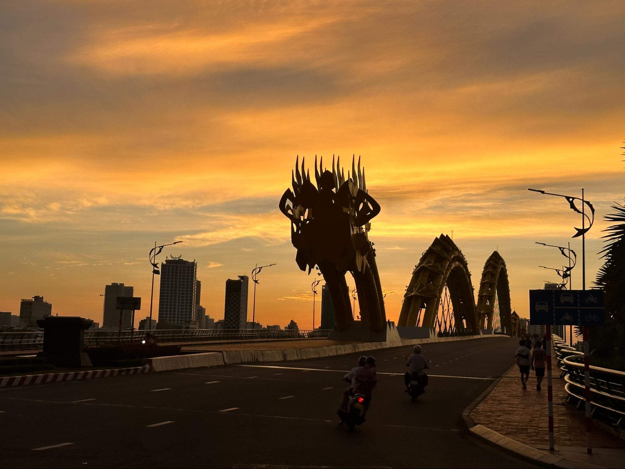 ダナン空港を深夜に利用する人向け｜ホテル・観光・スパ・荷物預けサービスを紹介！