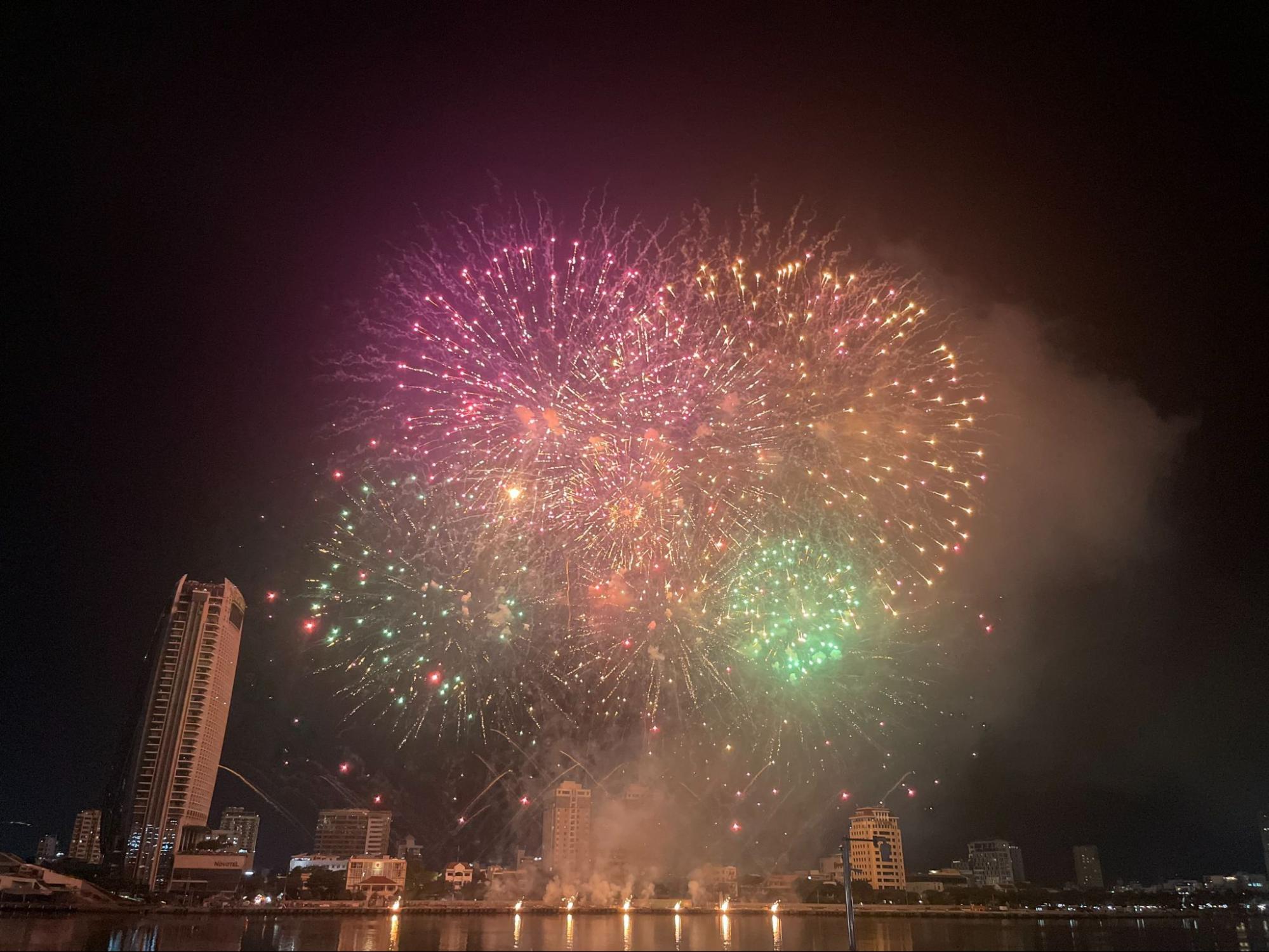 2025年 - 2026年│ベトナム(ダナン、ホイアン、フエ)新暦の年越しイベント特集