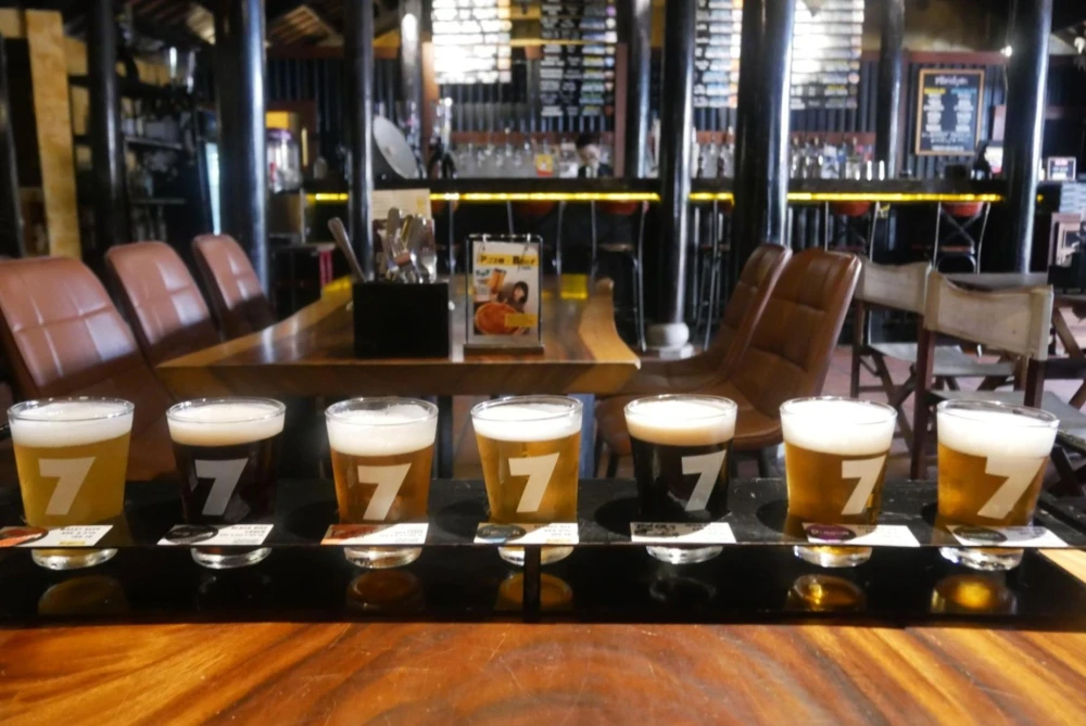 ダナン発祥クラフトビール「７Bridges Brewing Co.(セブンブリッジ）」｜公邸料理人伊藤シェフレビュー